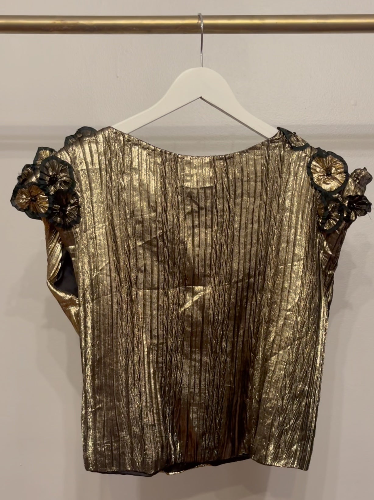blouse | 1 of 7