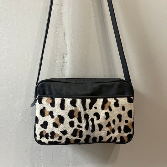 hair hide shoulder bag