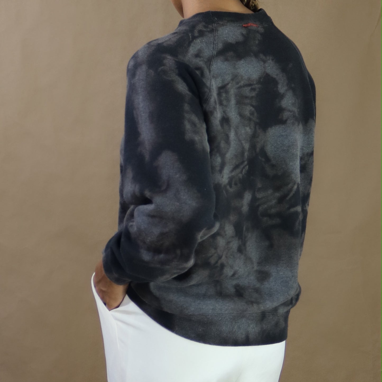 Sweatshirt | 7 of 7